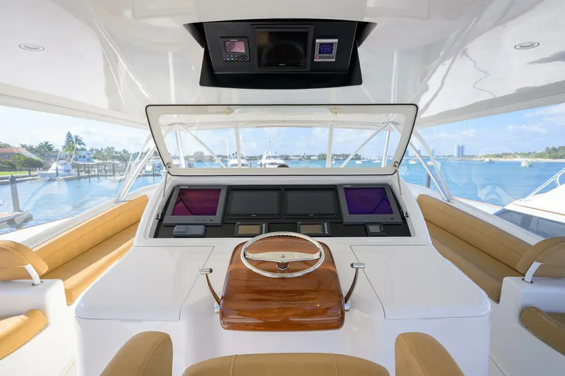 Slide: The Image of Flybridge - 5376054