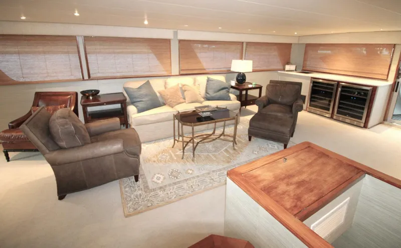 Slide: The Image of Burger Raised Pilothouse 1979 - 5376156