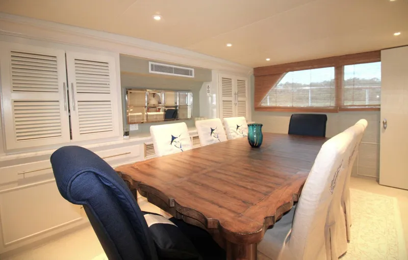 Slide: The Image of Burger Raised Pilothouse 1979 - 5376159