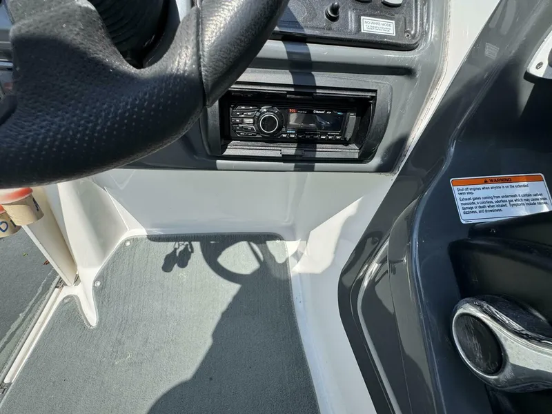 Slide: The Image of Yamaha 23 2008 - 5563691