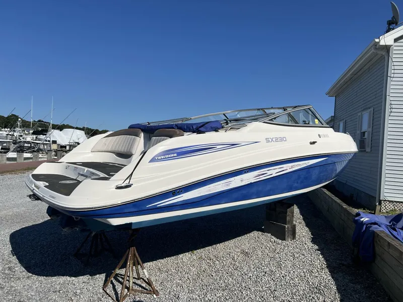 Slide: The Image of Yamaha 23 2008 - 5386752