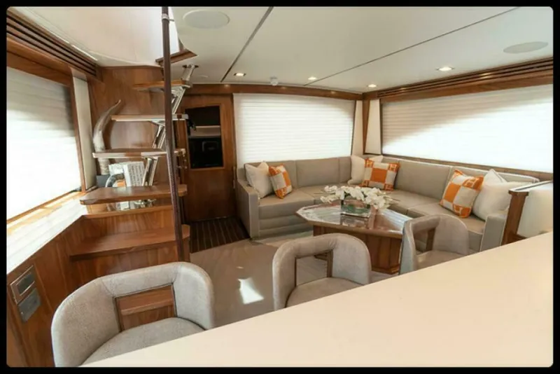 Slide: The Image of New 68 Viking Enclosed Bridge - 5377297