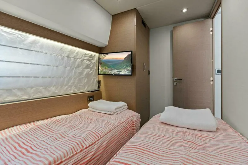 Slide: The Image of 2016 55 Prestige Flybridge - YEE YEE - Guest Stateroom - 5377609