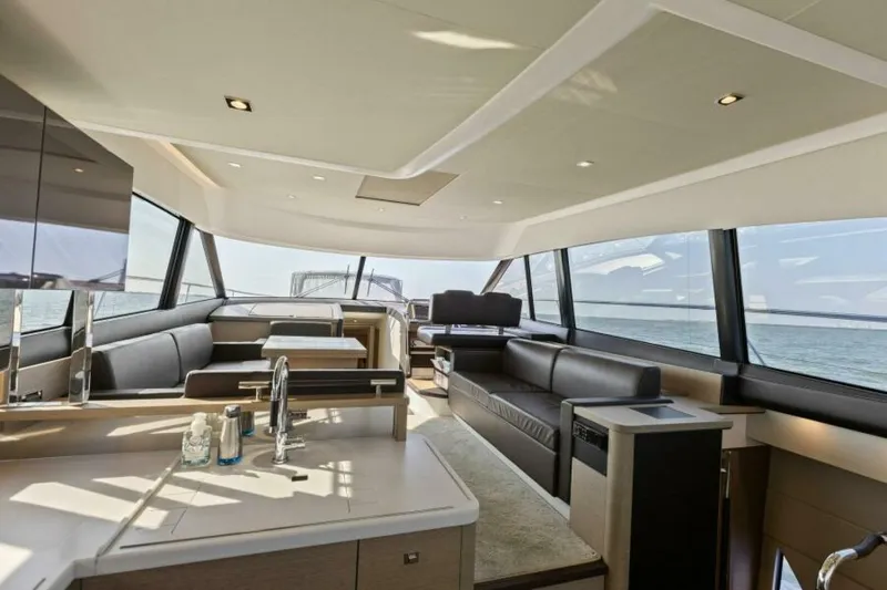 Slide: The Image of 2016 55 Prestige Flybridge - YEE YEE - Salon - 5377512