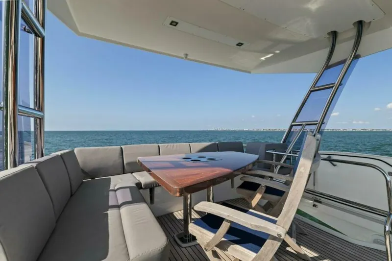 Slide: The Image of 2016 55 Prestige Flybridge - YEE YEE - Flybridge - 5377620