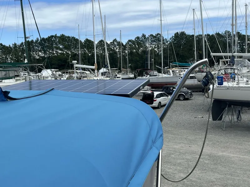 Slide: The Image of Catalina 36 Mk II 2000 - 5380690