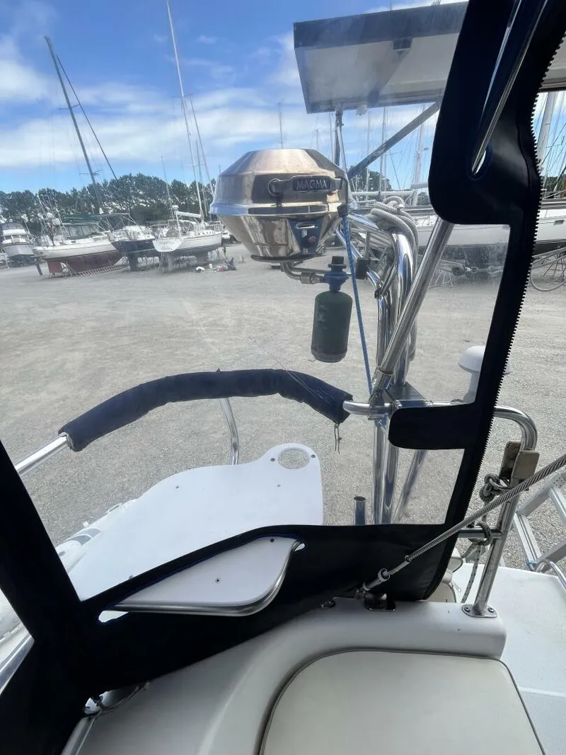 Slide: The Image of Catalina 36 Mk II 2000 - 5380681