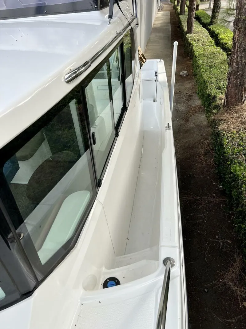 Slide: The Image of NJM NSB-28 2023 - 5378129