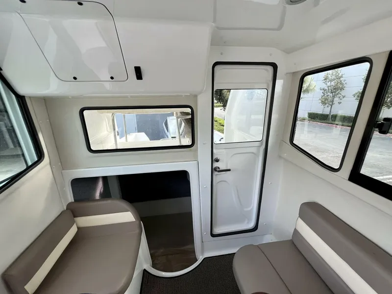 Slide: The Image of NJM NSB-28 2023 - 5378135