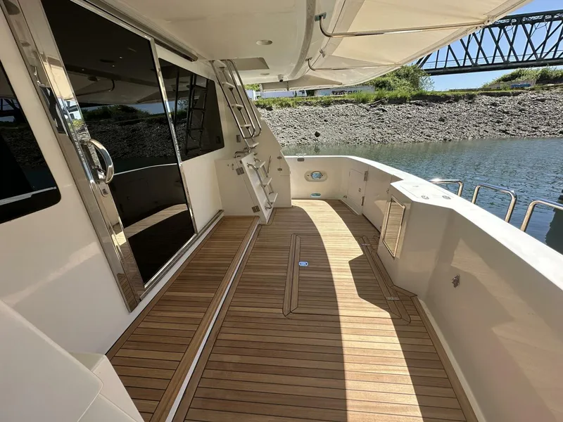 Slide: The Image of Symbol 66 2001 - 5378770