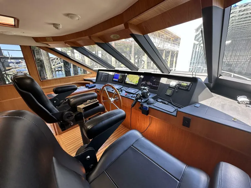 Slide: The Image of Symbol 66 2001 - 5378801