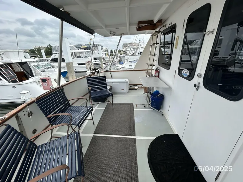 Slide: The Image of 53' DeFever aftdeck port - 5378258