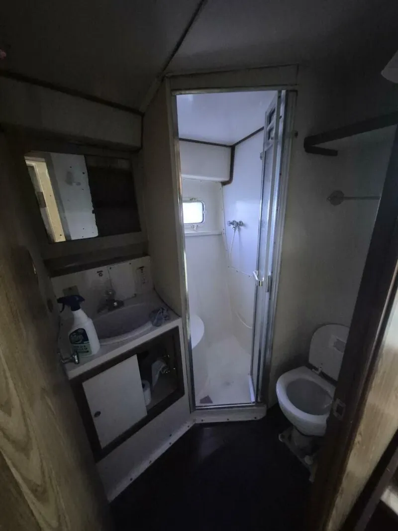 Slide: The Image of Bertram 38 Convertible 1982 - 5378425