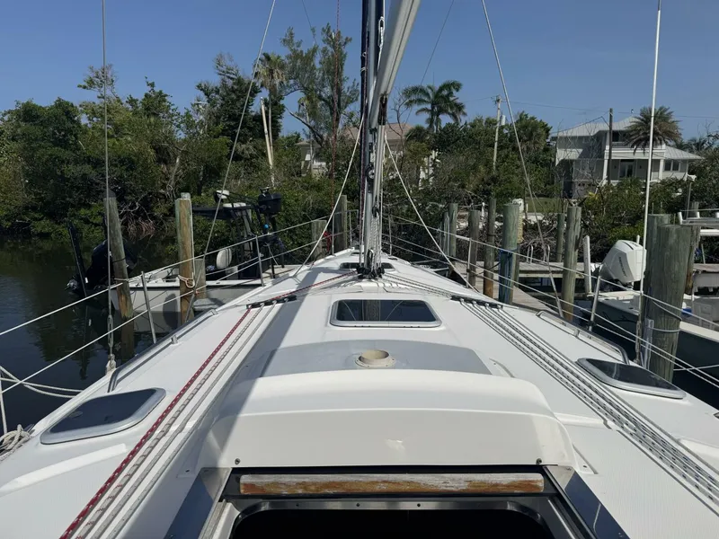 Slide: The Image of 16 - 5379864