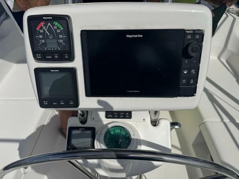 Slide: The Image of 17 - 5379865