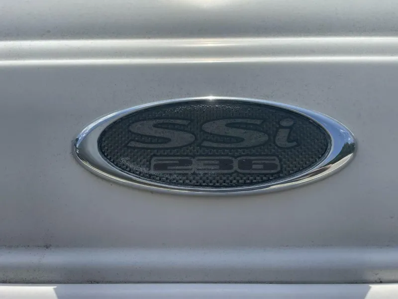 Slide: The Image of Chaparral 236ssi 2005 - 5379780