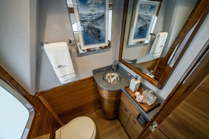 Slide: The Image of Viking 74 Convertible - 5383095