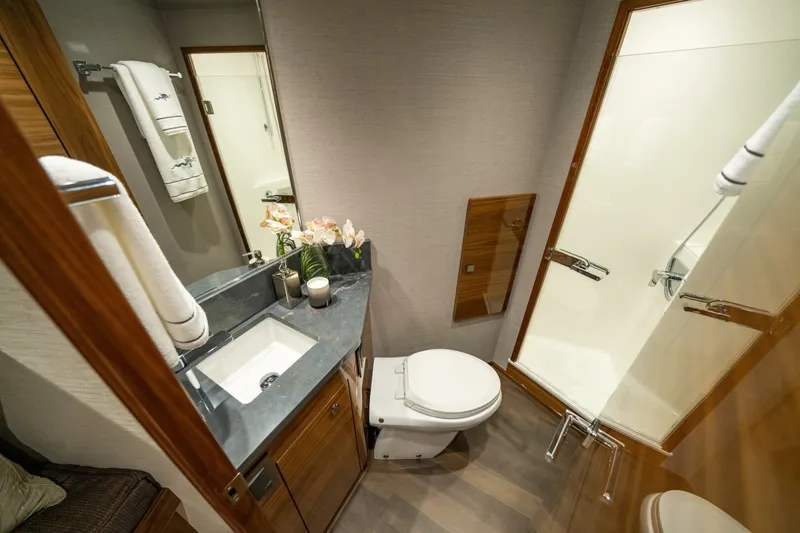 Slide: The Image of Viking 74 Convertible - 5383082