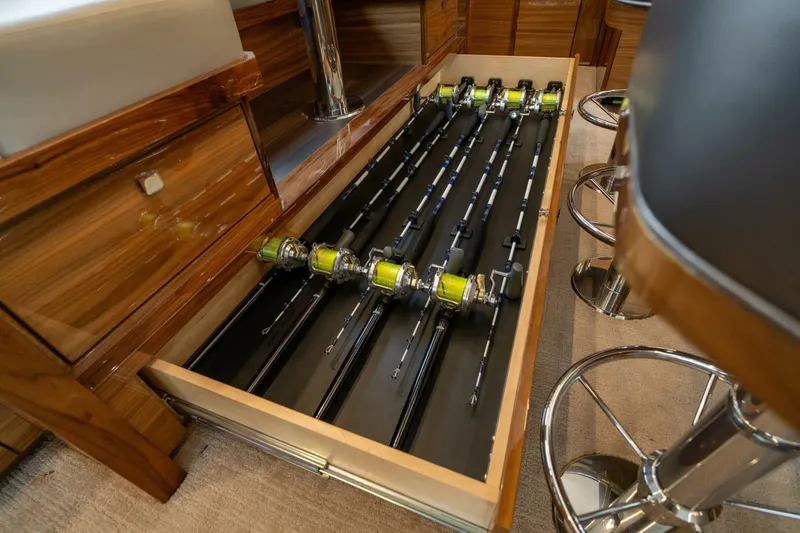 Slide: The Image of Viking 74 Convertible - 5383100