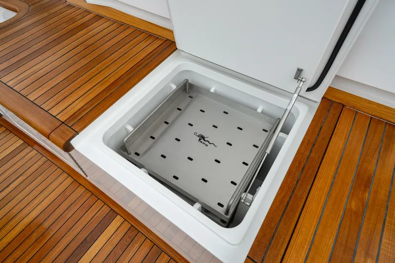 Slide: The Image of Viking 74 Convertible - 5383109