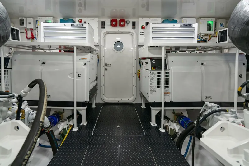 Slide: The Image of Viking 74 Convertible - 5383102