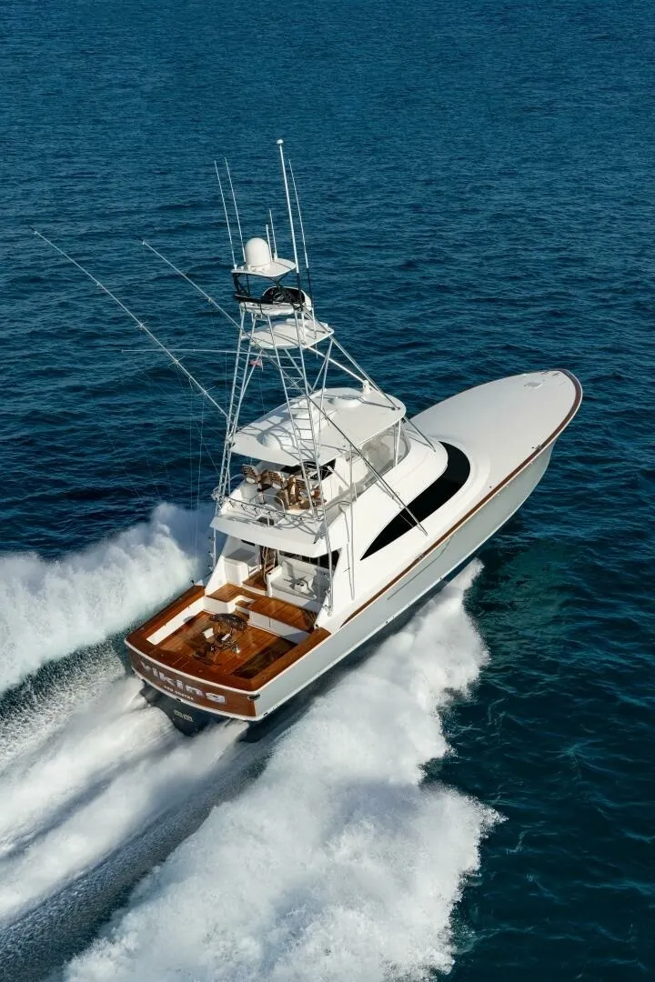 Slide: The Image of Viking 74 Convertible - 6137025