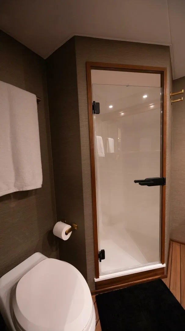 Slide: The Image of 2025 82 Viking Convertible Boujie Master Head (2) - 5558990