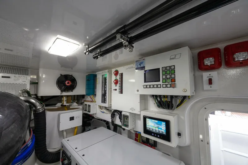 Slide: The Image of 2025 82 Viking Convertible Boujie Engine Room (12) - 5559025