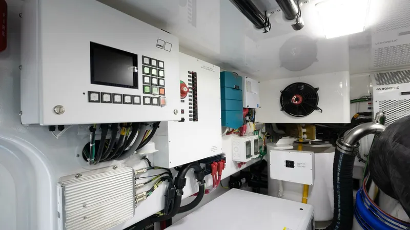 Slide: The Image of 2025 82 Viking Convertible Boujie Engine Room (13) - 6429137