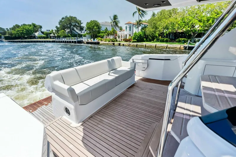 Slide: The Image of Ferretti Yachts 50 2024 - 5421594