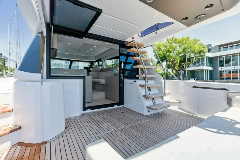 Slide: The Image of Ferretti Yachts 50 2024 - 5421597