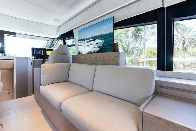 Slide: The Image of Ferretti Yachts 50 2024 - 5421617