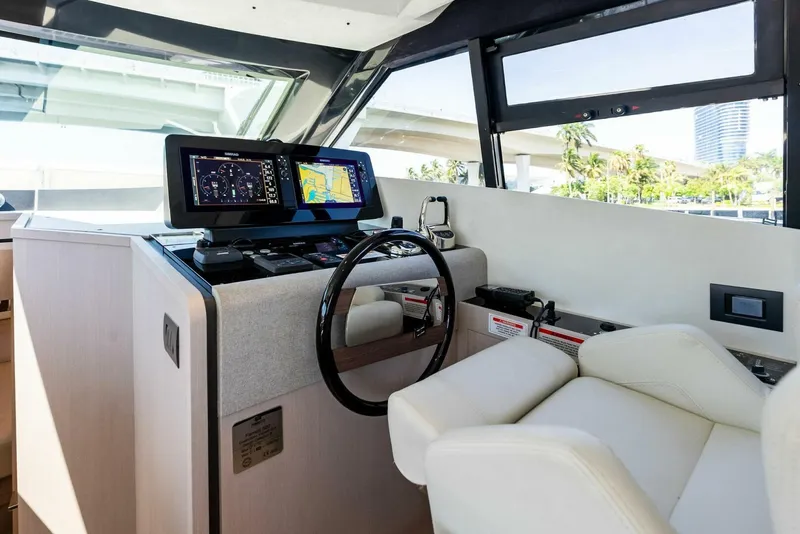 Slide: The Image of Ferretti Yachts 50 2024 - 5421629