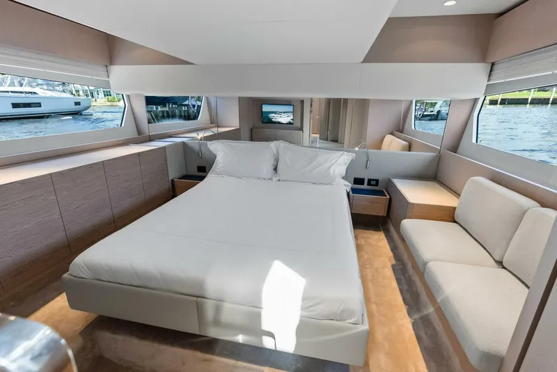 Slide: The Image of Ferretti Yachts 50 2024 - 5421635
