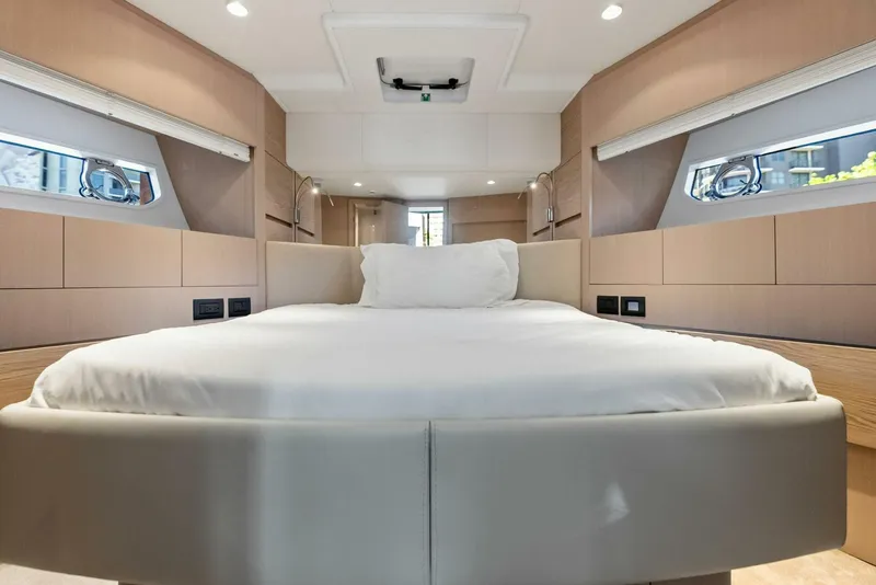 Slide: The Image of Ferretti Yachts 50 2024 - 5421642