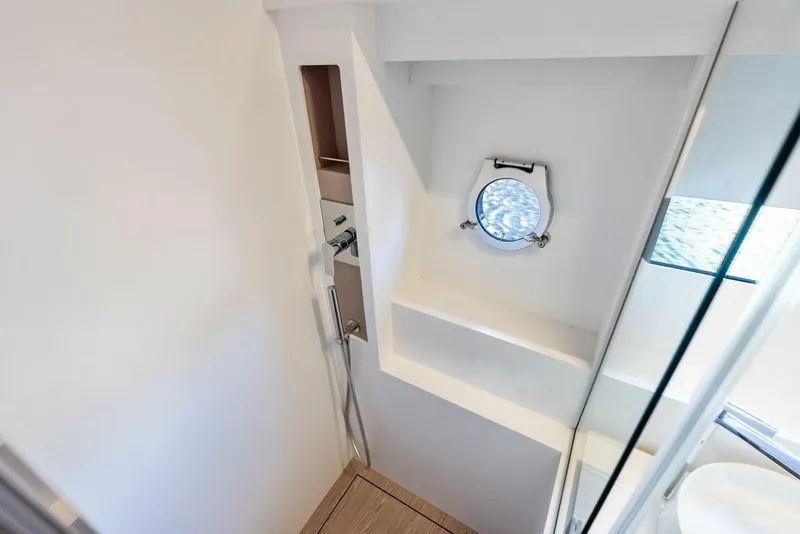 Slide: The Image of Ferretti Yachts 50 2024 - 5421645