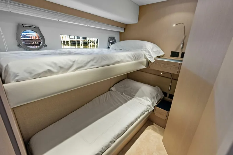 Slide: The Image of Ferretti Yachts 50 2024 - 5421647