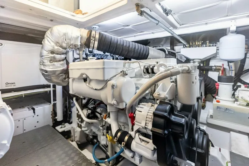 Slide: The Image of Ferretti Yachts 50 2024 - 5421652