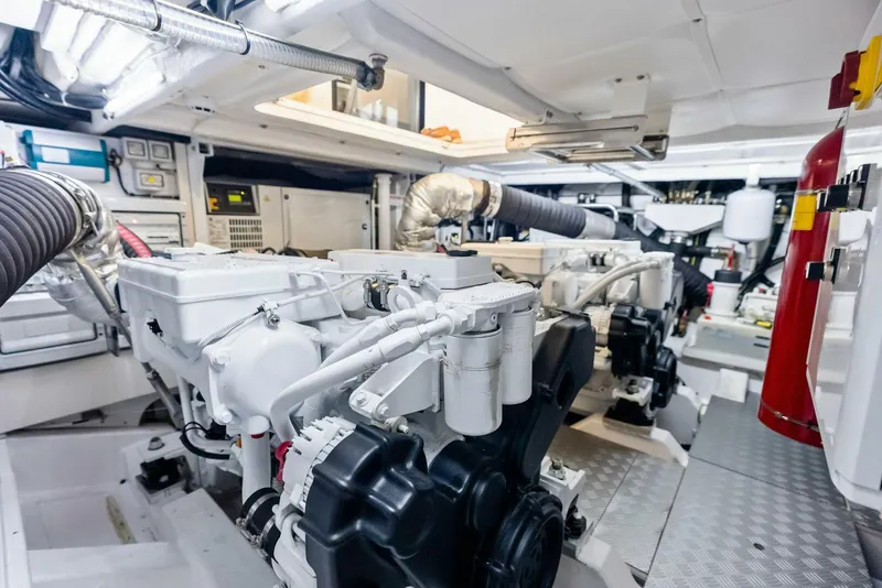 Slide: The Image of Ferretti Yachts 50 2024 - 5421655