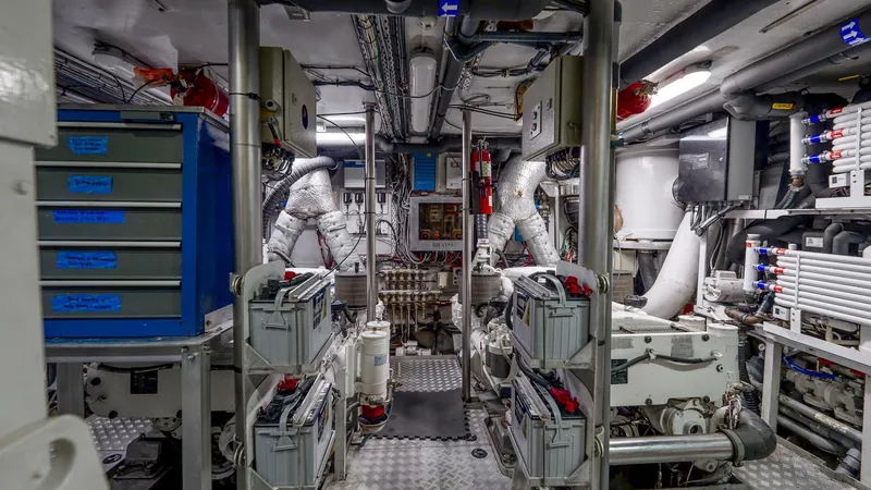 Slide: The Image of Stephens Brothers 100 1975 - 5455625