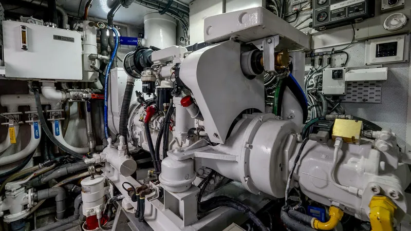 Slide: The Image of Stephens Brothers 100 1975 - 5455629