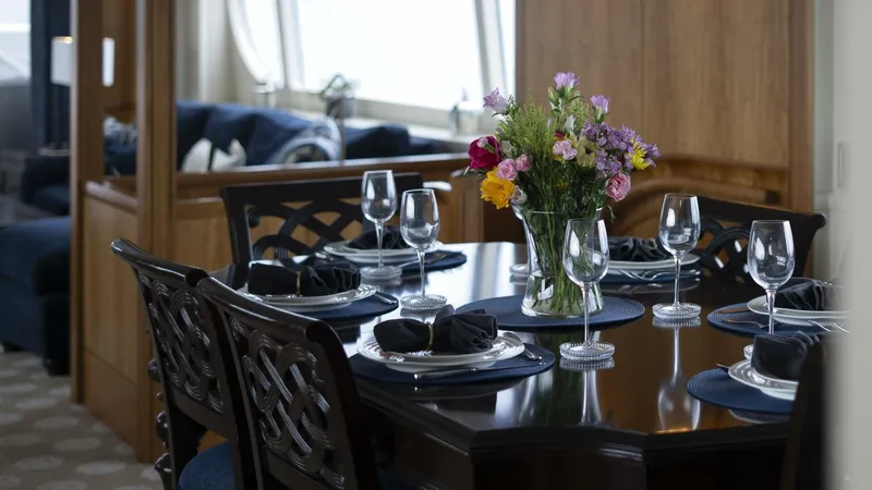 Slide: The Image of Stephens Brothers 100 1975 - 5455572