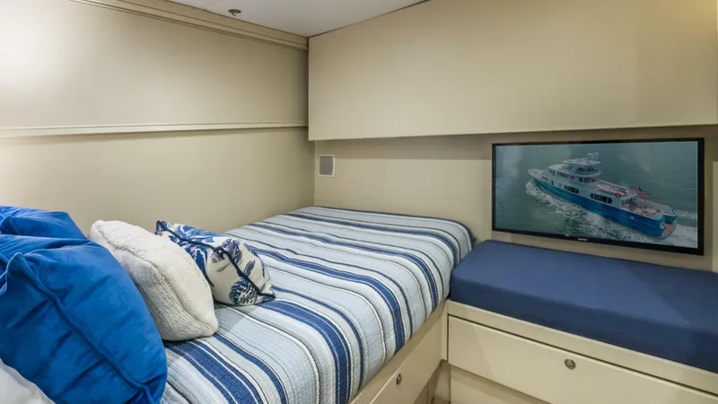 Slide: The Image of Stephens Brothers 100 1975 - 5455606