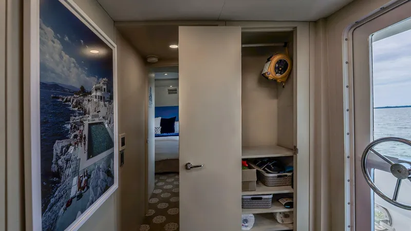 Slide: The Image of Stephens Brothers 100 1975 - 5455610