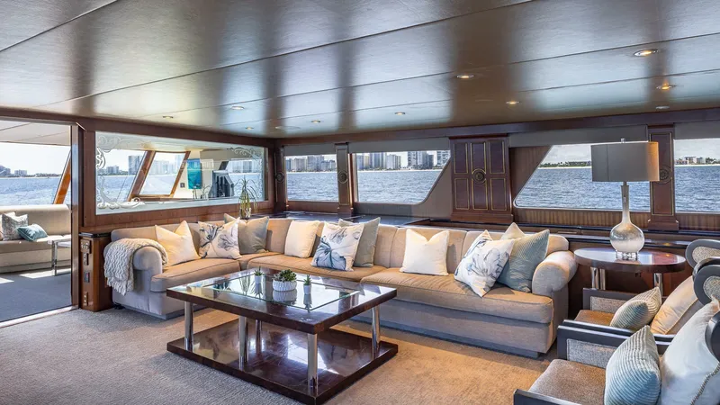 Slide: The Image of Feadship 131 1985 - 5381299