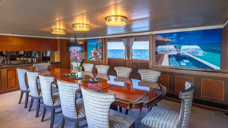 Slide: The Image of Feadship 131 1985 - 5381302