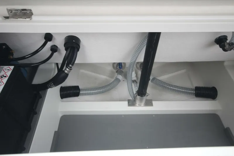 Slide: The Image of Iron 767 T-Top 2026 - 5804536