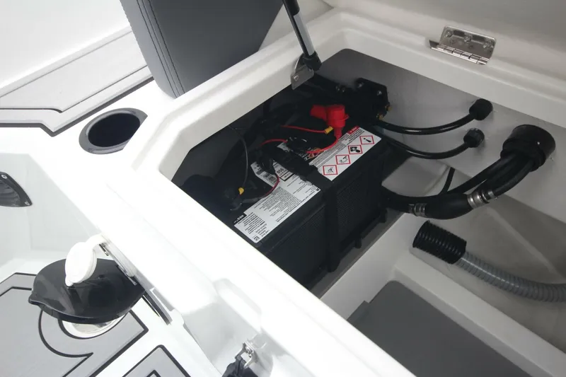 Slide: The Image of Iron 767 T-Top 2026 - 5804537