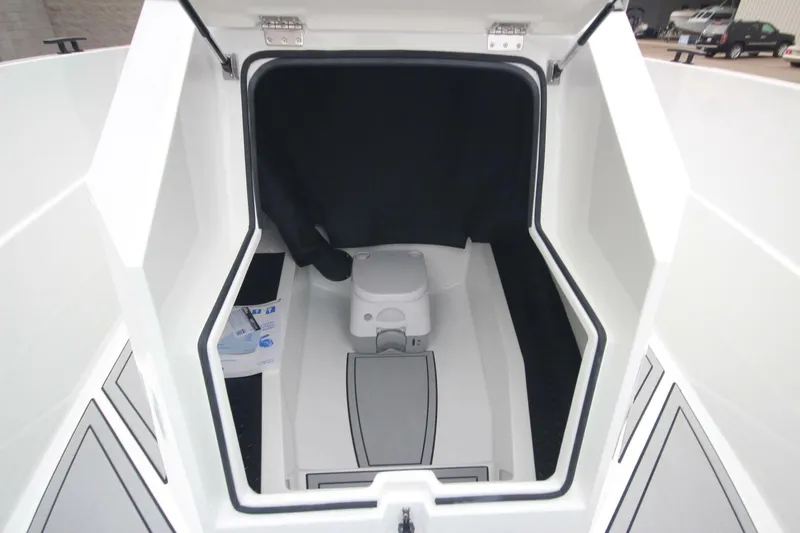 Slide: The Image of Iron 767 T-Top 2026 - 5804556