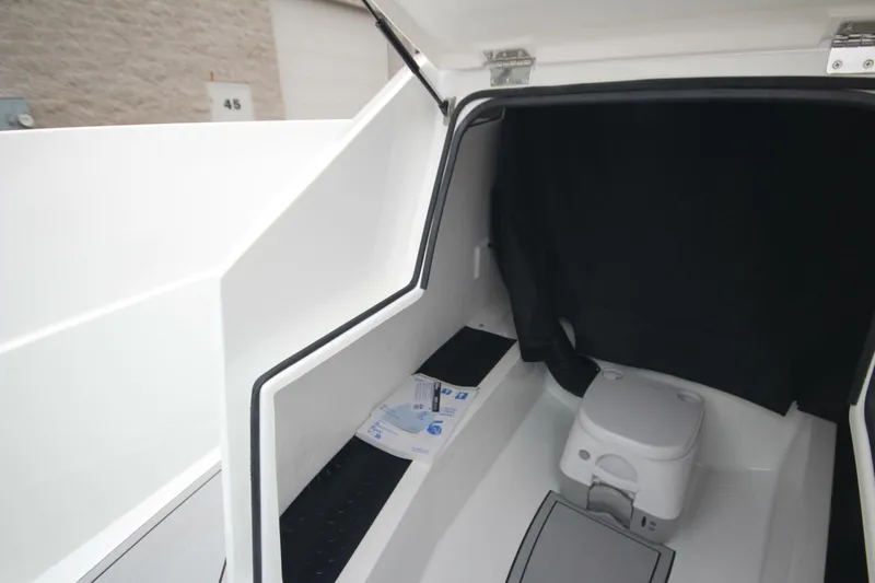 Slide: The Image of Iron 767 T-Top 2026 - 5804558